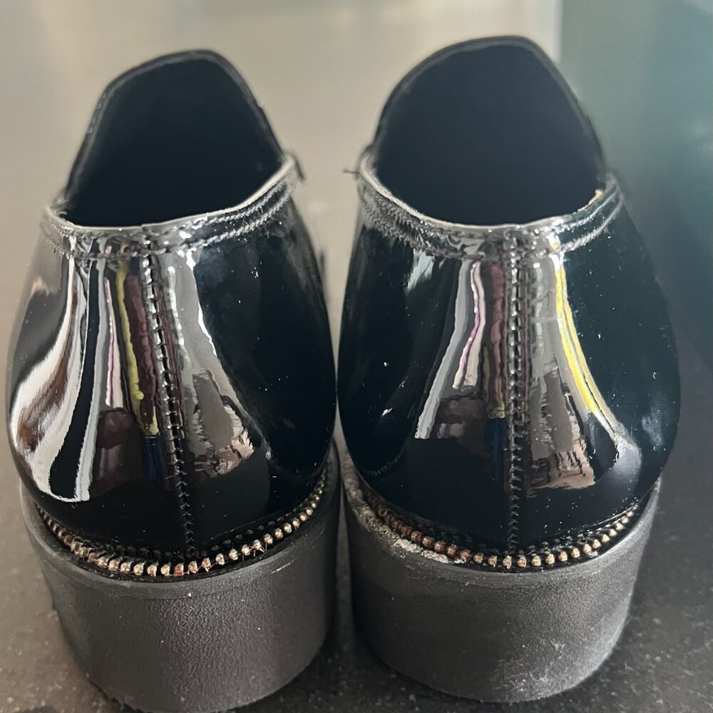 NWT Paul Green Women's Ariana Black Patent Leather Chunky Sole Loafers Size 8 US - Picture 2 of 6
